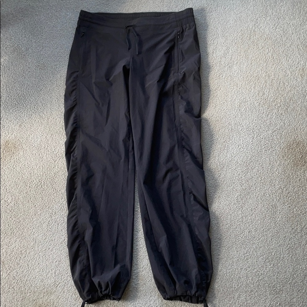 Athleta Black Jogger Style Pant